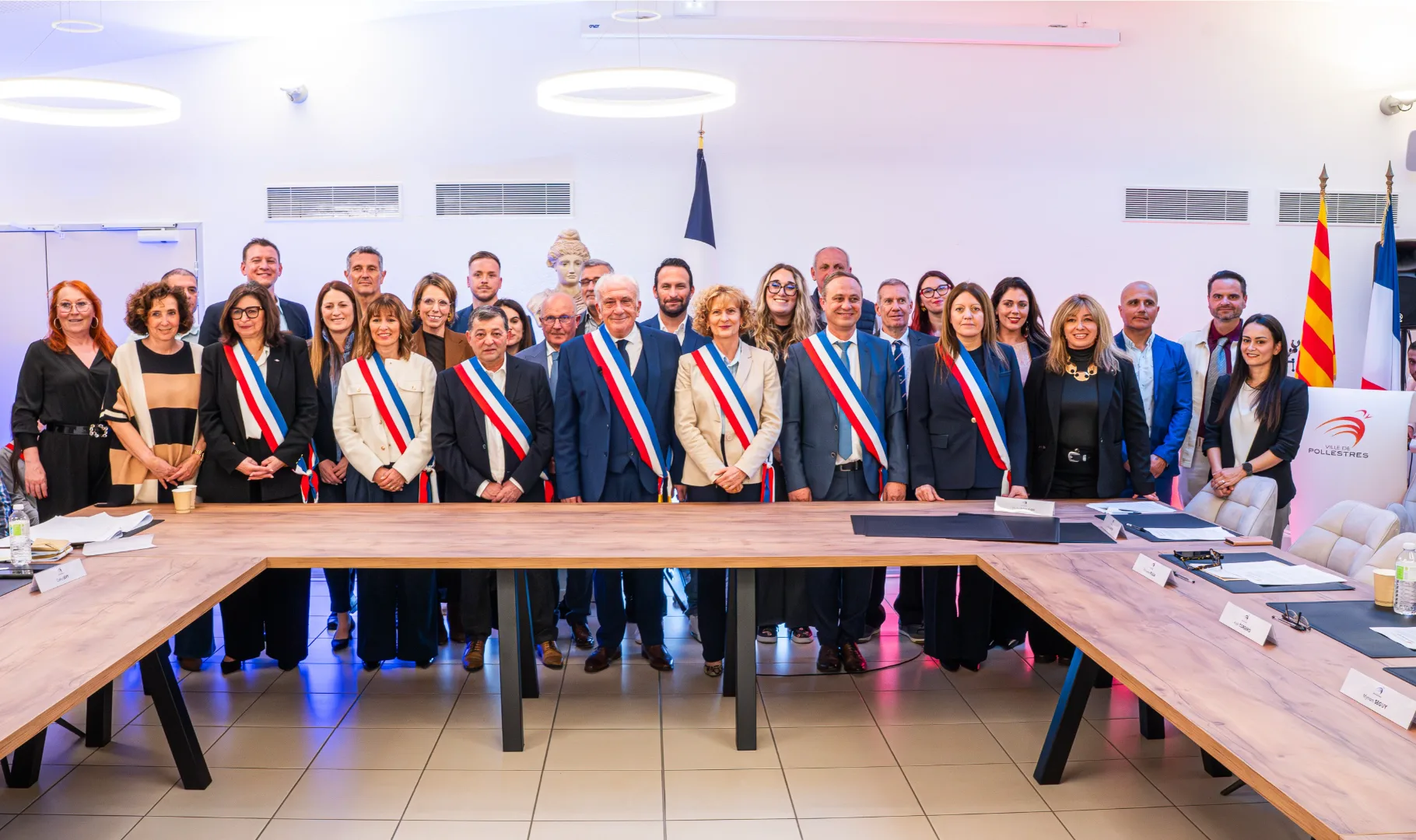 Photos de tous les élus et le maire